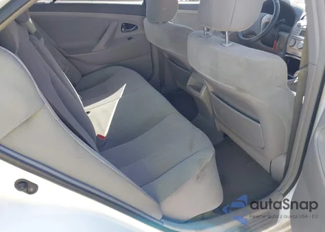 2011 Toyota Camry Le from USA, damaged, VIN 4T1BF3EK3BU686089